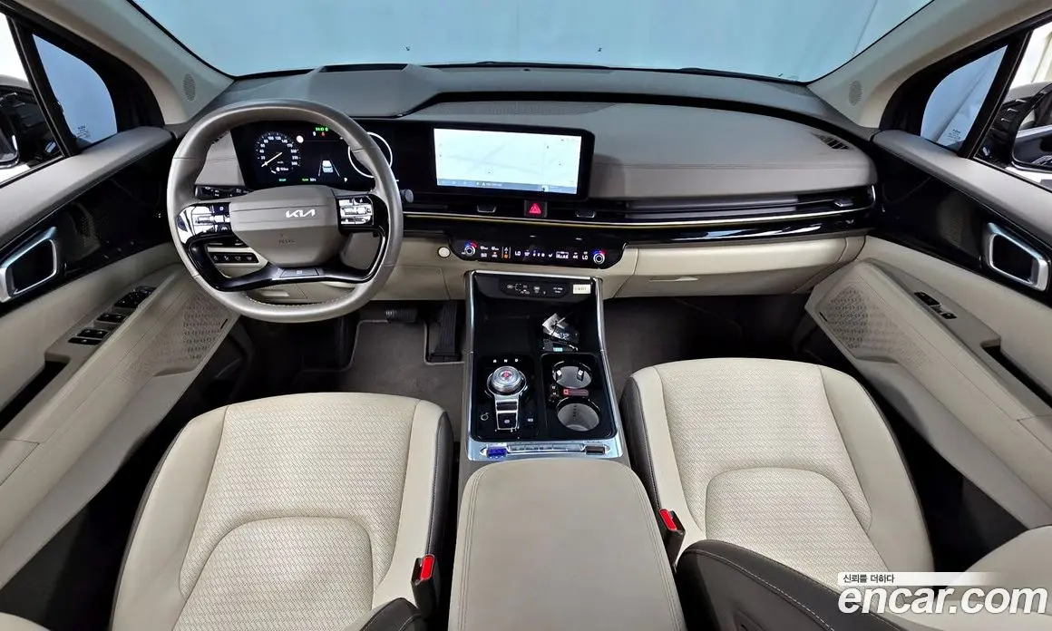 Kia Carnival 2025 1.6 автомат (гидро), фото 10
