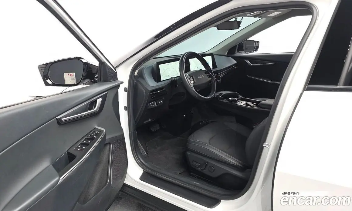 Kia EV6 2022 0.1 автомат (гидро), фото 13