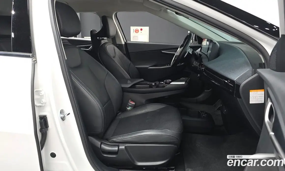 Kia EV6 2022 0.1 автомат (гидро), фото 17