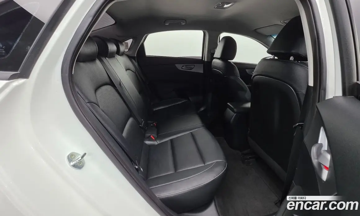 Kia K3 2022 1.6 автомат (гидро), фото 18 Kia K3 2022 1.6 автомат (гидро), фото 18