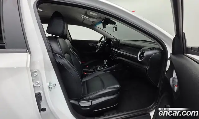 Kia K3 2022 1.6 автомат (гидро), миниатюра 10 Kia K3 2022 1.6 автомат (гидро), миниатюра 10