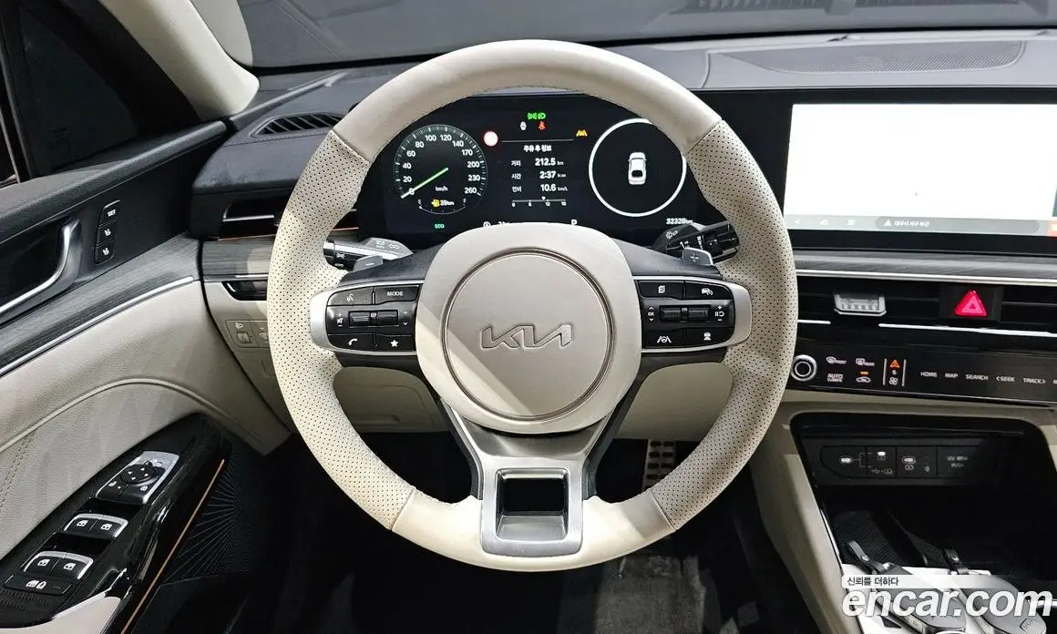 Kia K5 (Optima) 2025 2.0 автомат (гидро), фото 18 Kia K5 (Optima) 2025 2.0 автомат (гидро), фото 18