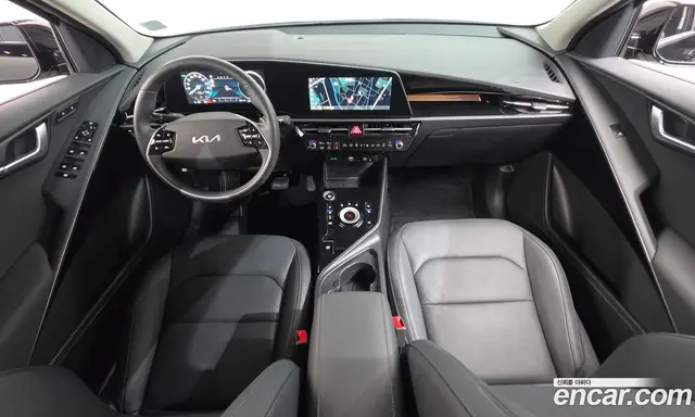 Kia Niro 2023 0.2 автомат (гидро), миниатюра 10 Kia Niro 2023 0.2 автомат (гидро), миниатюра 10