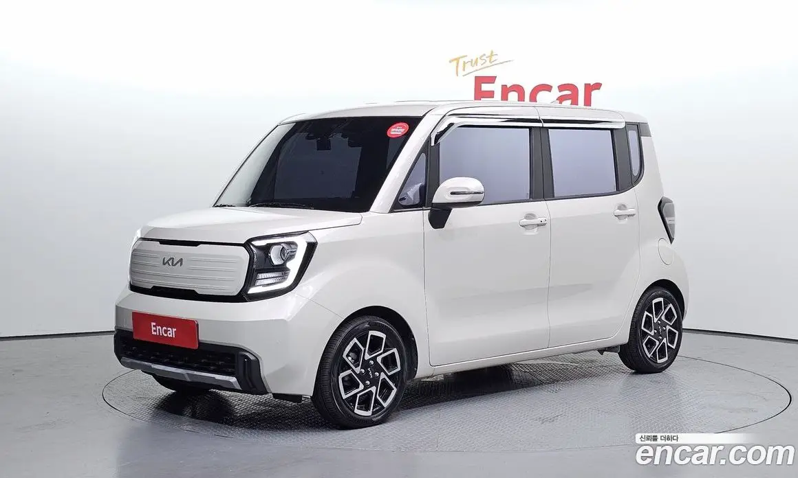 Kia Ray 2023 1.0 автомат (гидро), фото 1 Kia Ray 2023 1.0 автомат (гидро), фото 1