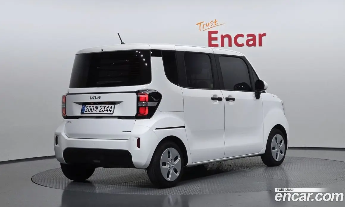 Kia Ray 2024 1.0 автомат (гидро), фото 2 Kia Ray 2024 1.0 автомат (гидро), фото 2