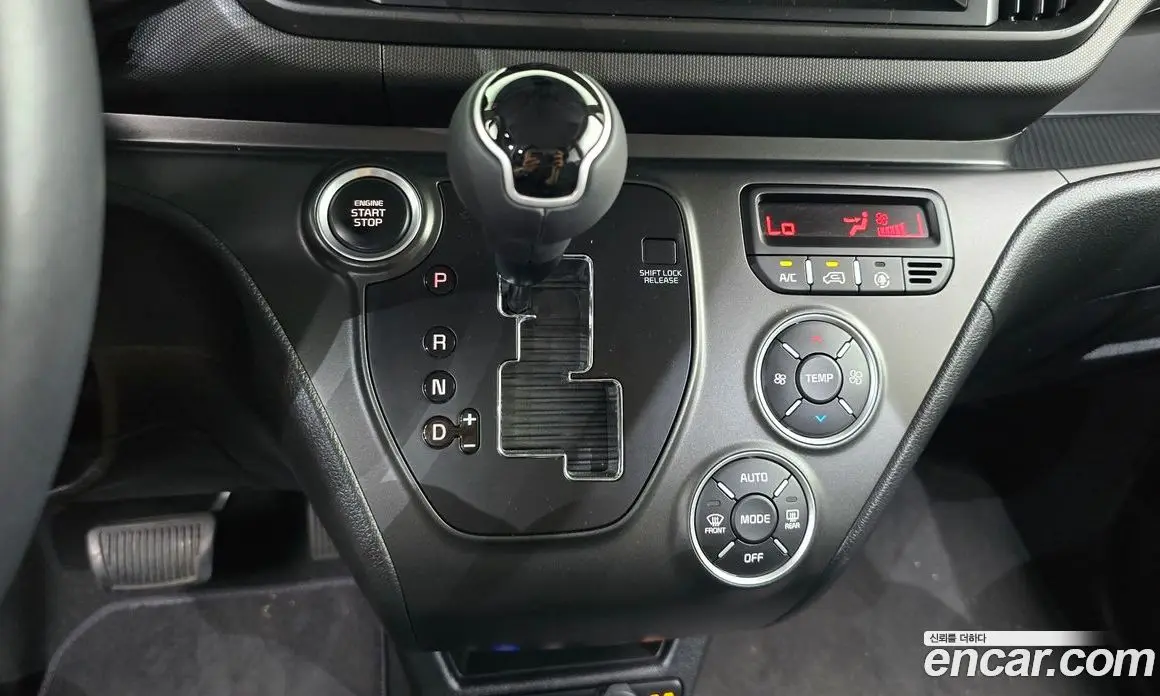 Kia Ray 2024 1.0 автомат (гидро), фото 12 Kia Ray 2024 1.0 автомат (гидро), фото 12