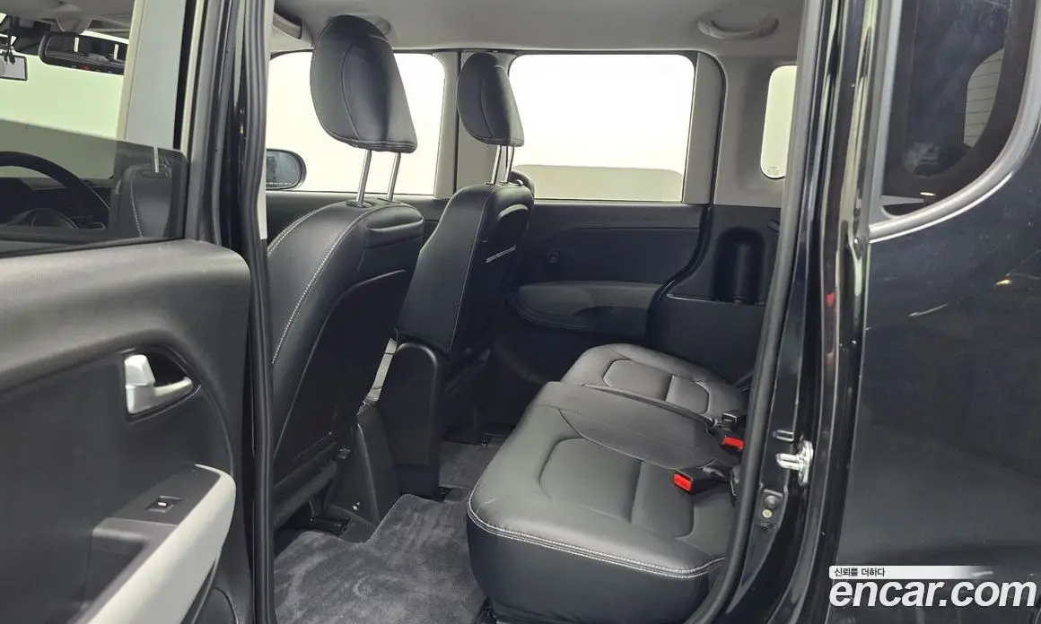 Kia Ray 2024 1.0 автомат (гидро), фото 18 Kia Ray 2024 1.0 автомат (гидро), фото 18