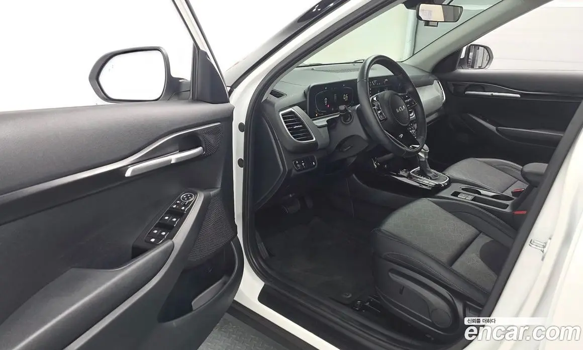 Kia Seltos 2024 1.6 автомат (гидро), фото 13