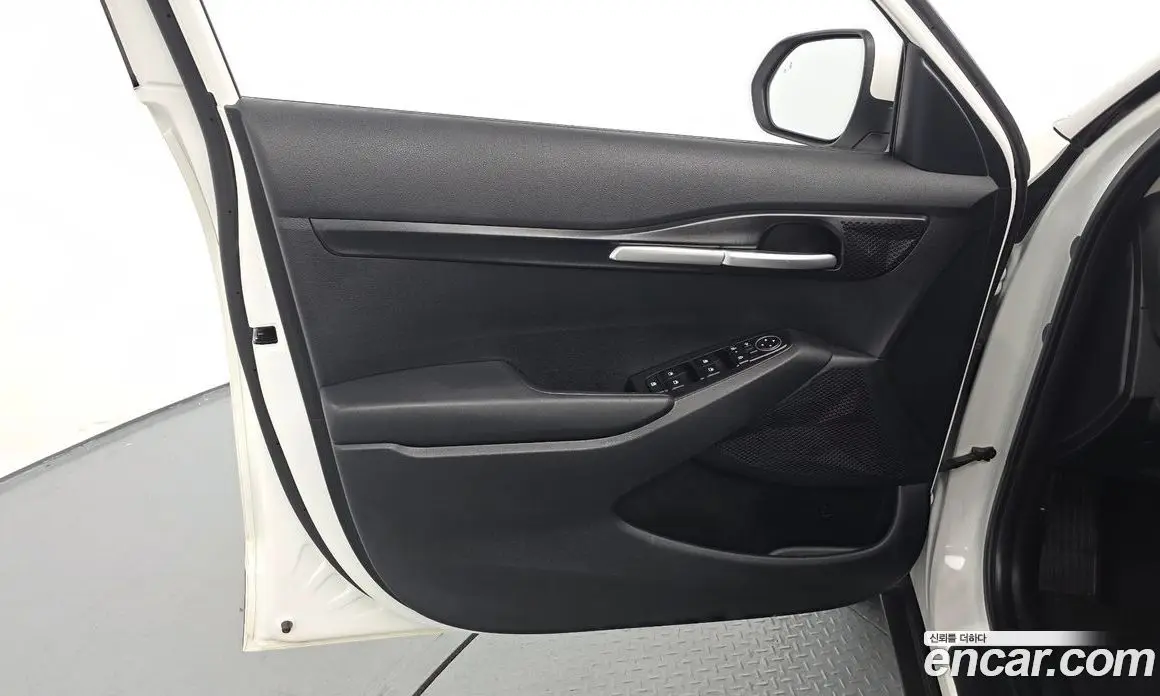 Kia Seltos 2024 1.6 автомат (гидро), фото 14