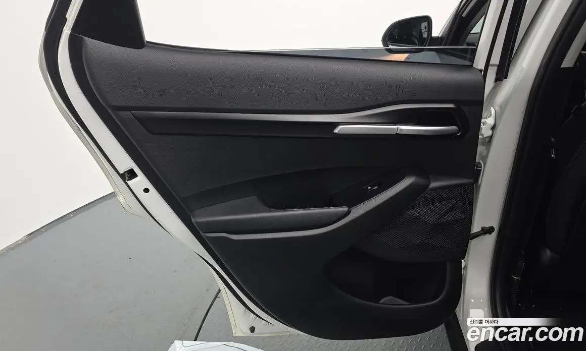 Kia Seltos 2024 1.6 автомат (гидро), фото 15