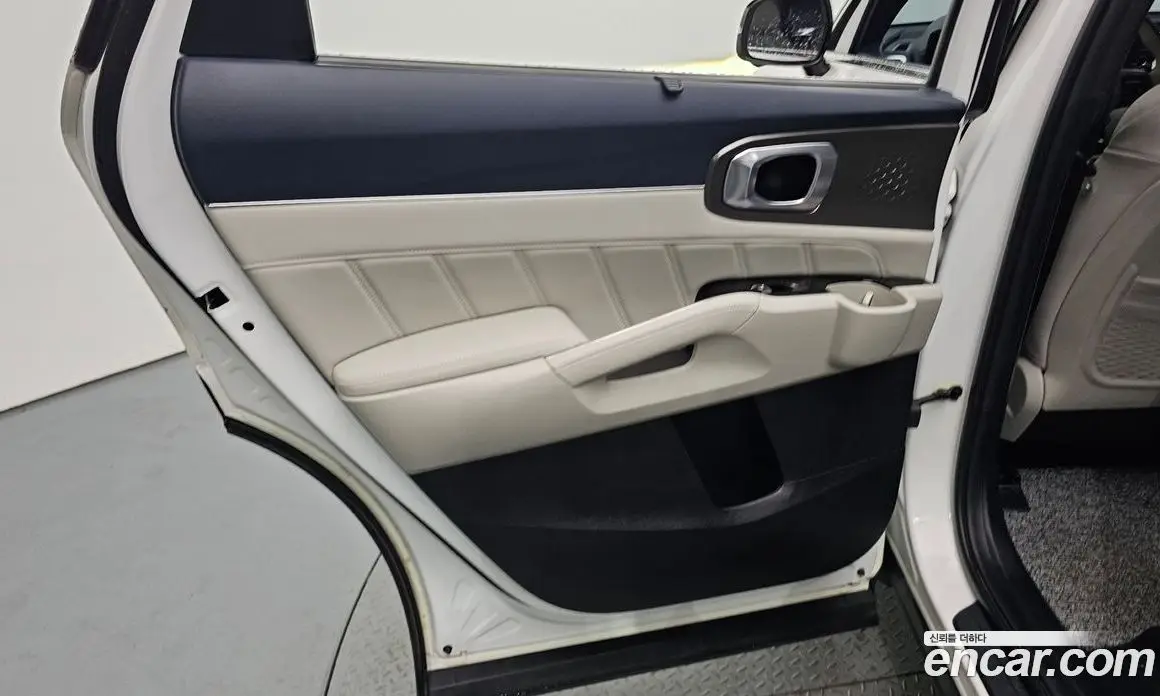 Kia Sorento 2022 1.6 автомат (гидро), фото 15 Kia Sorento 2022 1.6 автомат (гидро), фото 15