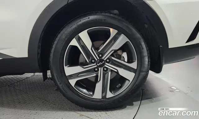 Kia Sorento 2022 1.6 автомат (гидро), миниатюра 7 Kia Sorento 2022 1.6 автомат (гидро), миниатюра 7