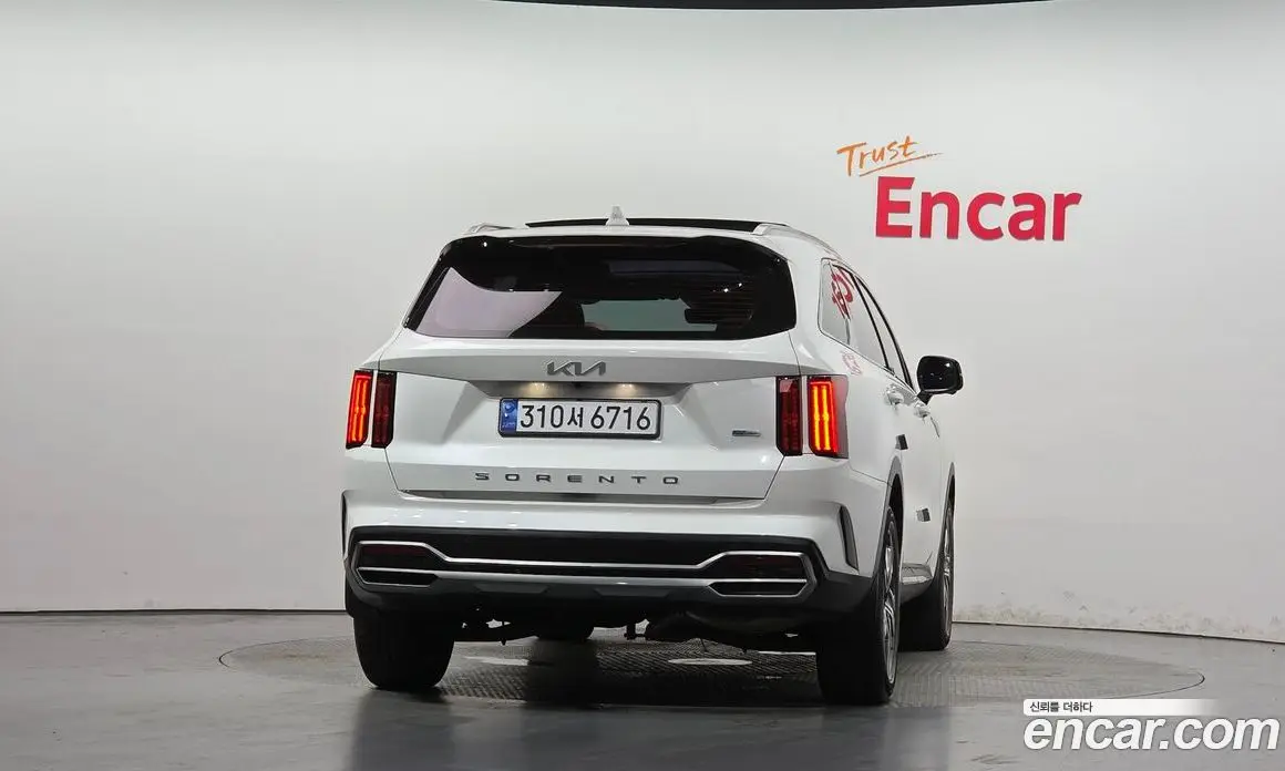 Kia Sorento 2022 1.6 автомат (гидро), фото 4 Kia Sorento 2022 1.6 автомат (гидро), фото 4