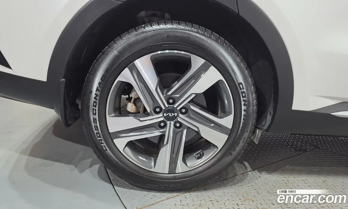 Kia Sorento 2022 1.6 автомат (гидро), фото 5 Kia Sorento 2022 1.6 автомат (гидро), фото 5