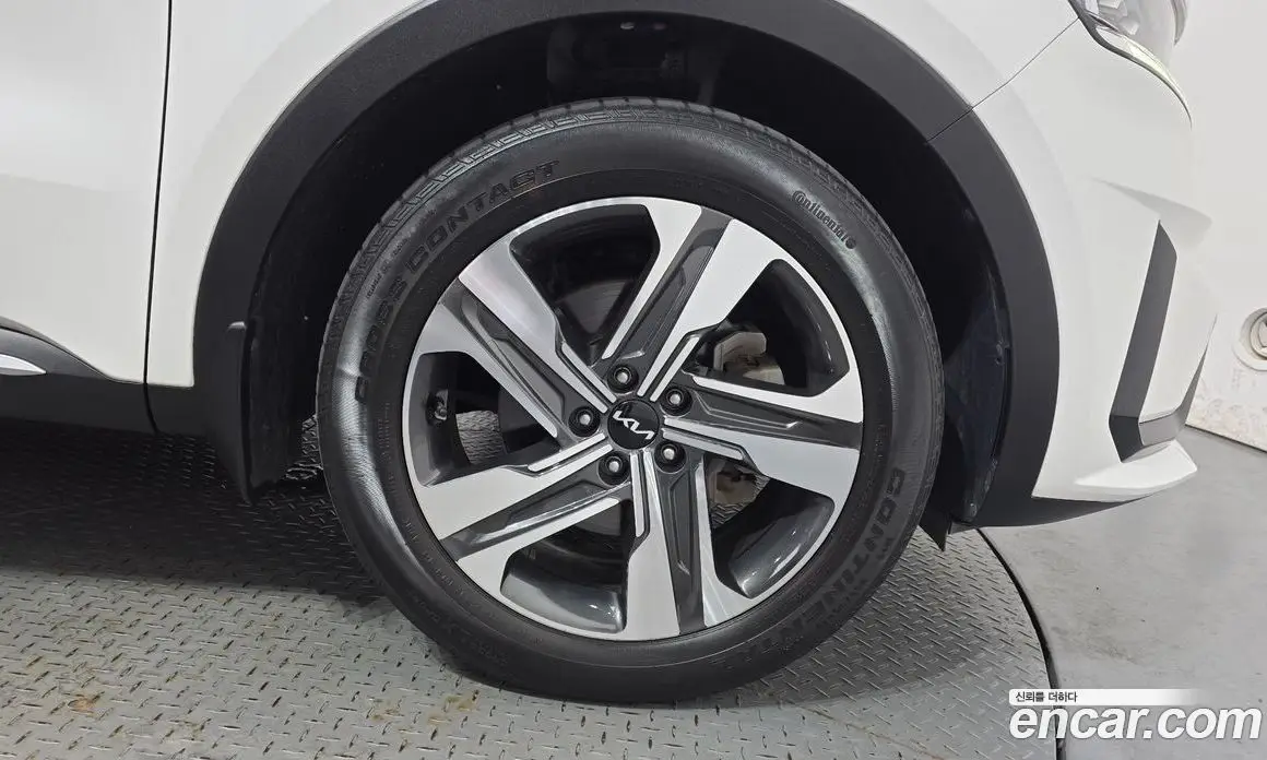 Kia Sorento 2022 1.6 автомат (гидро), фото 7 Kia Sorento 2022 1.6 автомат (гидро), фото 7
