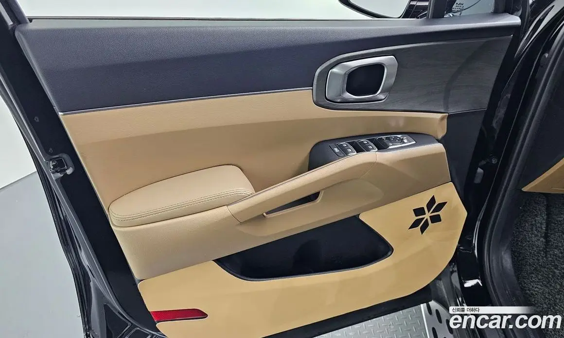 Kia Sorento 2023 2.5 автомат (гидро), фото 14 Kia Sorento 2023 2.5 автомат (гидро), фото 14