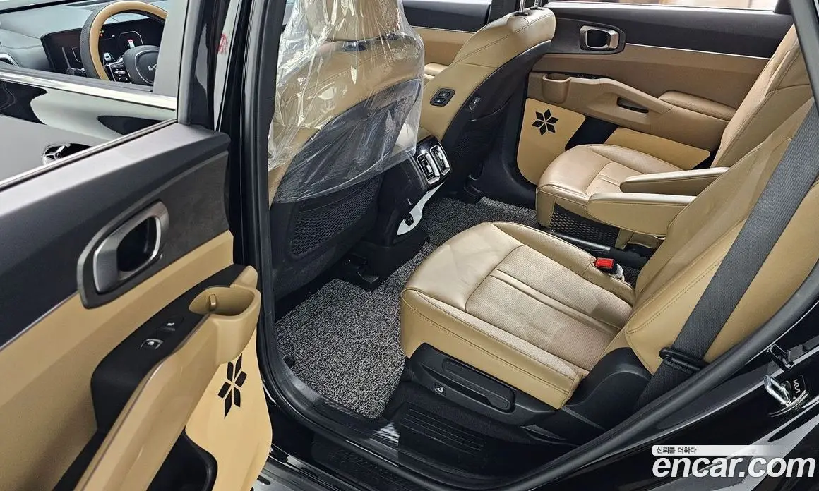Kia Sorento 2023 2.5 автомат (гидро), фото 18 Kia Sorento 2023 2.5 автомат (гидро), фото 18