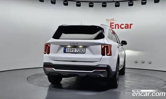 Kia Sorento 2023 2.5 автомат (гидро), миниатюра 4