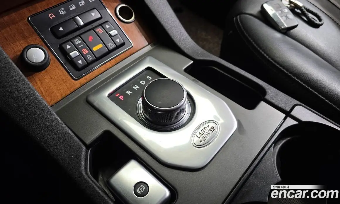 Land Rover Discovery 2013 3.0 автомат (гидро), фото 11 Land Rover Discovery 2013 3.0 автомат (гидро), фото 11