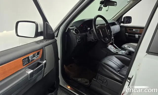 Land Rover Discovery 2013 3.0 автомат (гидро), миниатюра 12
