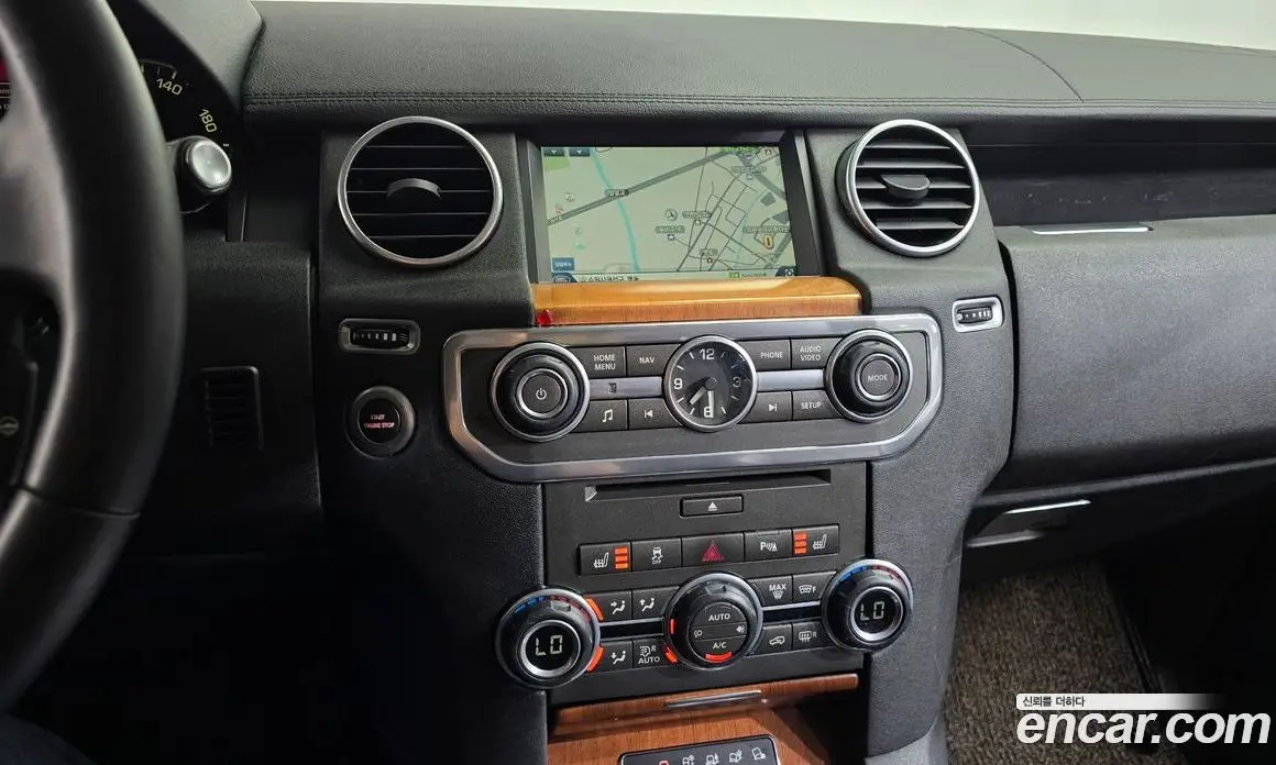 Land Rover Discovery 2013 3.0 автомат (гидро), фото 18 Land Rover Discovery 2013 3.0 автомат (гидро), фото 18
