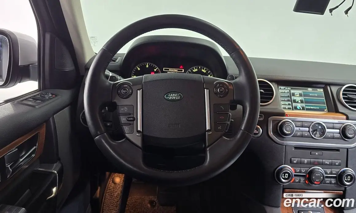 Land Rover Discovery 2013 3.0 автомат (гидро), фото 19 Land Rover Discovery 2013 3.0 автомат (гидро), фото 19