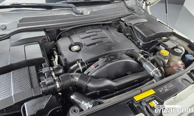 Land Rover Discovery 2013 3.0 автомат (гидро), миниатюра 5 Land Rover Discovery 2013 3.0 автомат (гидро), миниатюра 5