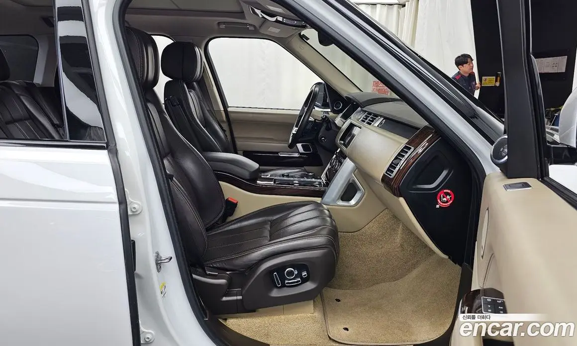Land Rover Range Rover 2017 5.0 автомат (гидро), фото 17