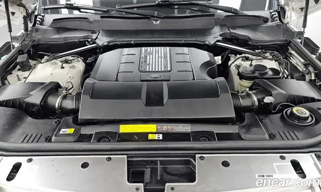 Land Rover Range Rover 2017 5.0 автомат (гидро), миниатюра 6