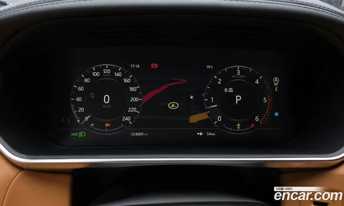 Land Rover Range Rover Sport 2018 3.0 автомат (гидро), фото 11