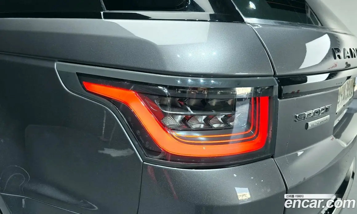 Land Rover Range Rover Sport 2018 3.0 автомат (гидро), фото 9