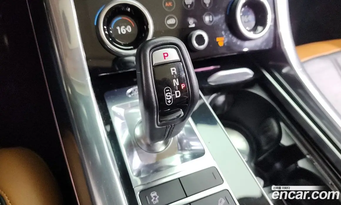 Land Rover Range Rover Sport 2019 3.0 автомат (гидро), фото 12