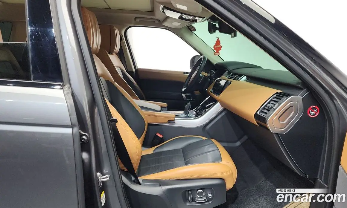 Land Rover Range Rover Sport 2019 3.0 автомат (гидро), фото 16