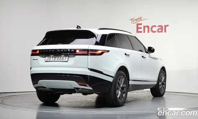 Land Rover Range Rover Velar 2025 2.0 автомат (гидро), миниатюра 2
