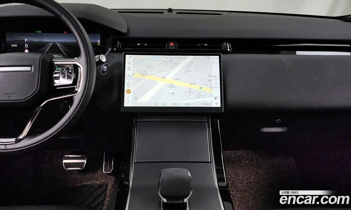 Land Rover Range Rover Velar 2025 2.0 автомат (гидро), фото 20
