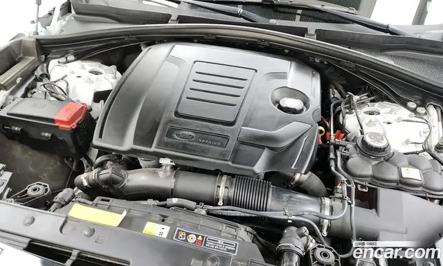 Land Rover Range Rover Velar 2025 2.0 автомат (гидро), миниатюра 6