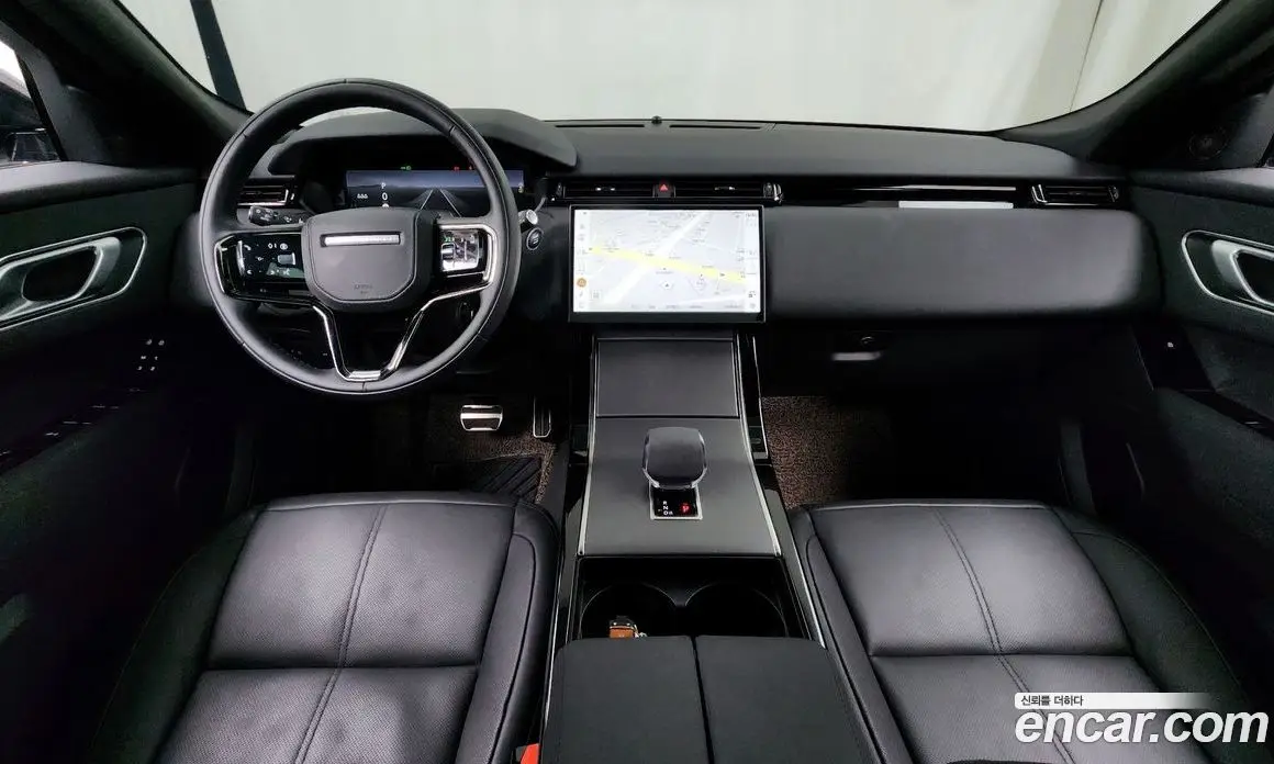 Land Rover Range Rover Velar 2025 2.0 автомат (гидро), фото 10