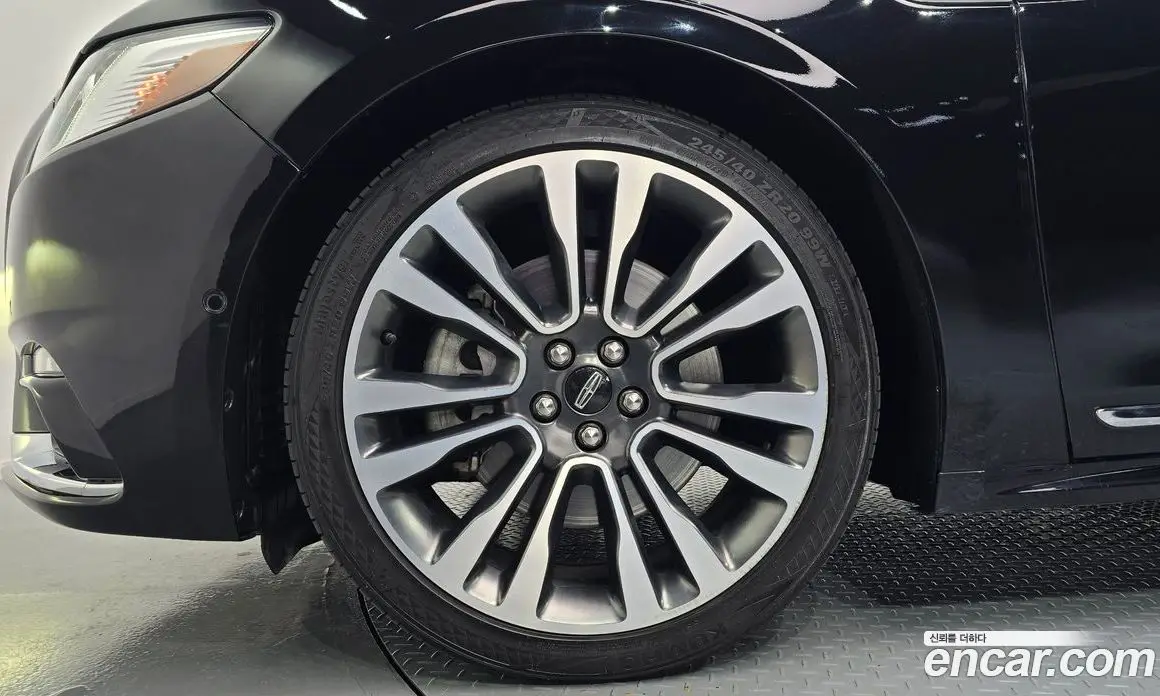 Lincoln Continental 2019 3.0 автомат (гидро), фото 5 Lincoln Continental 2019 3.0 автомат (гидро), фото 5