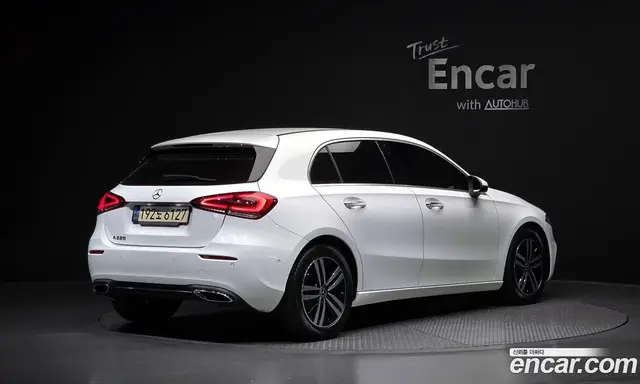 Mercedes-Benz A-Class 2021 2.0 автомат (гидро), миниатюра 2 Mercedes-Benz A-Class 2021 2.0 автомат (гидро), миниатюра 2
