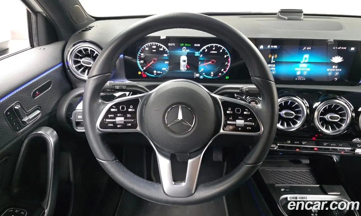 Mercedes-Benz A-Class 2021 2.0 автомат (гидро), фото 20 Mercedes-Benz A-Class 2021 2.0 автомат (гидро), фото 20