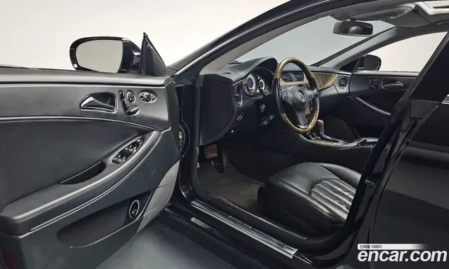 Mercedes-Benz CLS-Class 2009 3.5 автомат (гидро), миниатюра 12