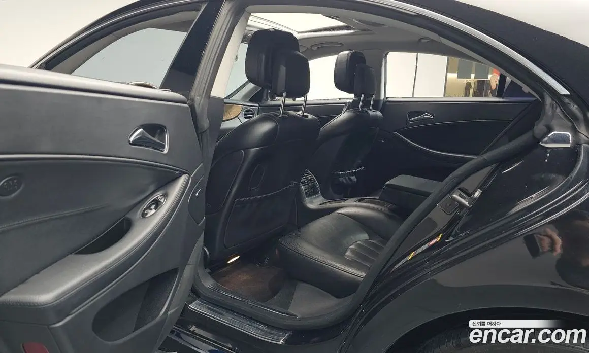 Mercedes-Benz CLS-Class 2009 3.5 автомат (гидро), фото 16