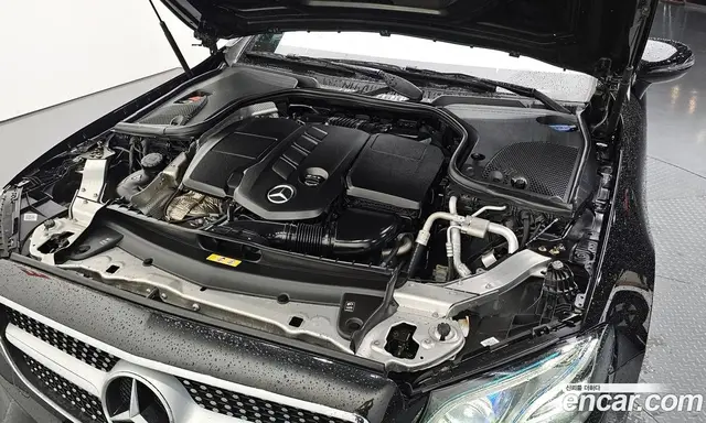 Mercedes-Benz E-Class 2018 1.9 автомат (гидро), миниатюра 5