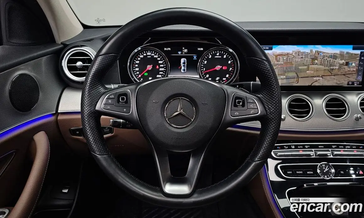 Mercedes-Benz E-Class 2018 2.0 автомат (гидро), фото 17 Mercedes-Benz E-Class 2018 2.0 автомат (гидро), фото 17