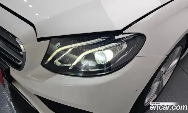Mercedes-Benz E-Class 2018 2.0 автомат (гидро), миниатюра 7 Mercedes-Benz E-Class 2018 2.0 автомат (гидро), миниатюра 7