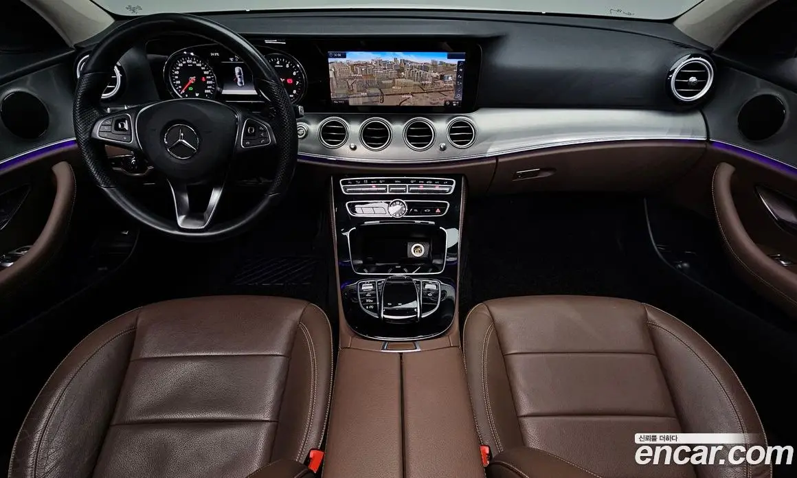 Mercedes-Benz E-Class 2018 2.0 автомат (гидро), фото 9 Mercedes-Benz E-Class 2018 2.0 автомат (гидро), фото 9