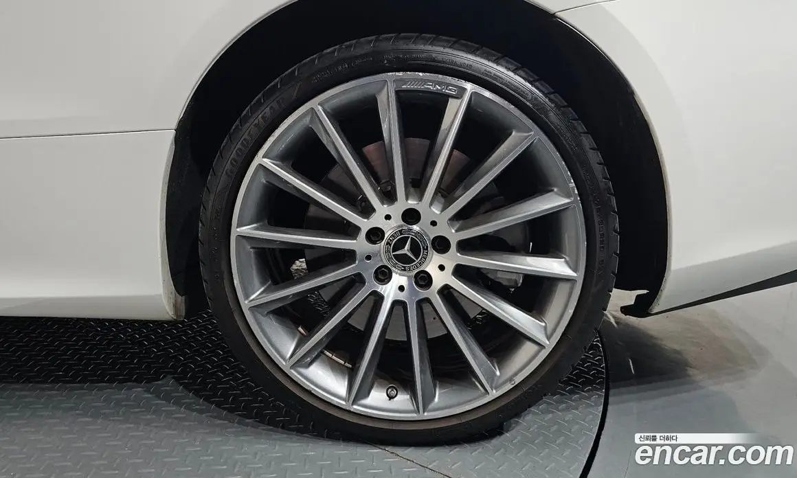 Mercedes-Benz E-Class 2018 3.0 автомат (гидро), фото 7 Mercedes-Benz E-Class 2018 3.0 автомат (гидро), фото 7