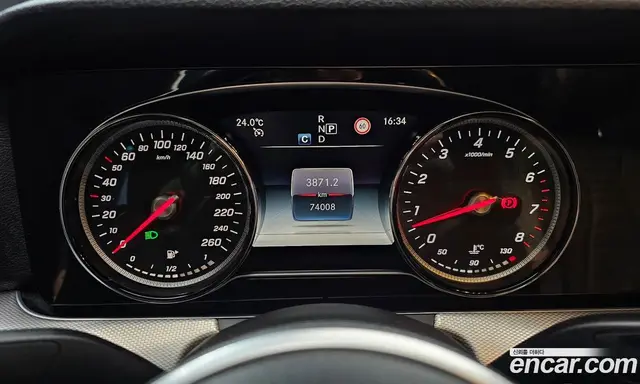 Mercedes-Benz E-Class 2019 2.0 автомат (гидро), миниатюра 11 Mercedes-Benz E-Class 2019 2.0 автомат (гидро), миниатюра 11