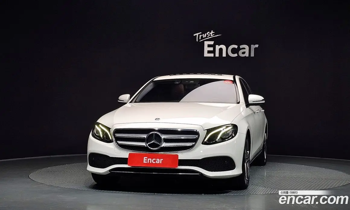 Mercedes-Benz E-Class 2019 2.0 автомат (гидро), фото 3 Mercedes-Benz E-Class 2019 2.0 автомат (гидро), фото 3