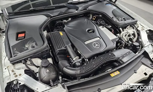 Mercedes-Benz E-Class 2021 2.0 автомат (гидро), миниатюра 5 Mercedes-Benz E-Class 2021 2.0 автомат (гидро), миниатюра 5
